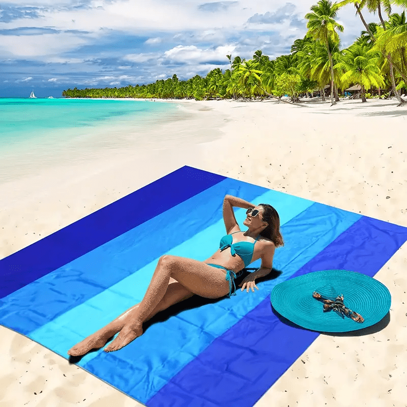 Extra Large Waterproof Beach Blanket - Lightweight and Ideal for Outdoor Use