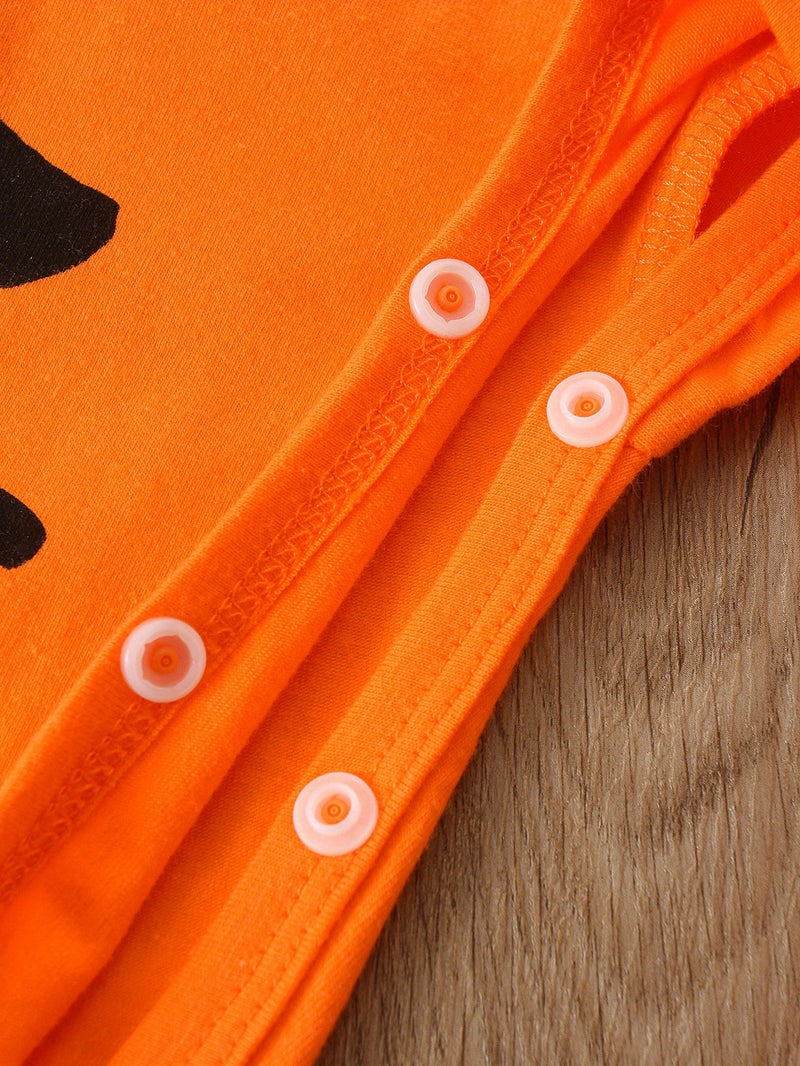 Set of 6 Baby Rompers with Animal Prints – Including Hats for Baby Boys