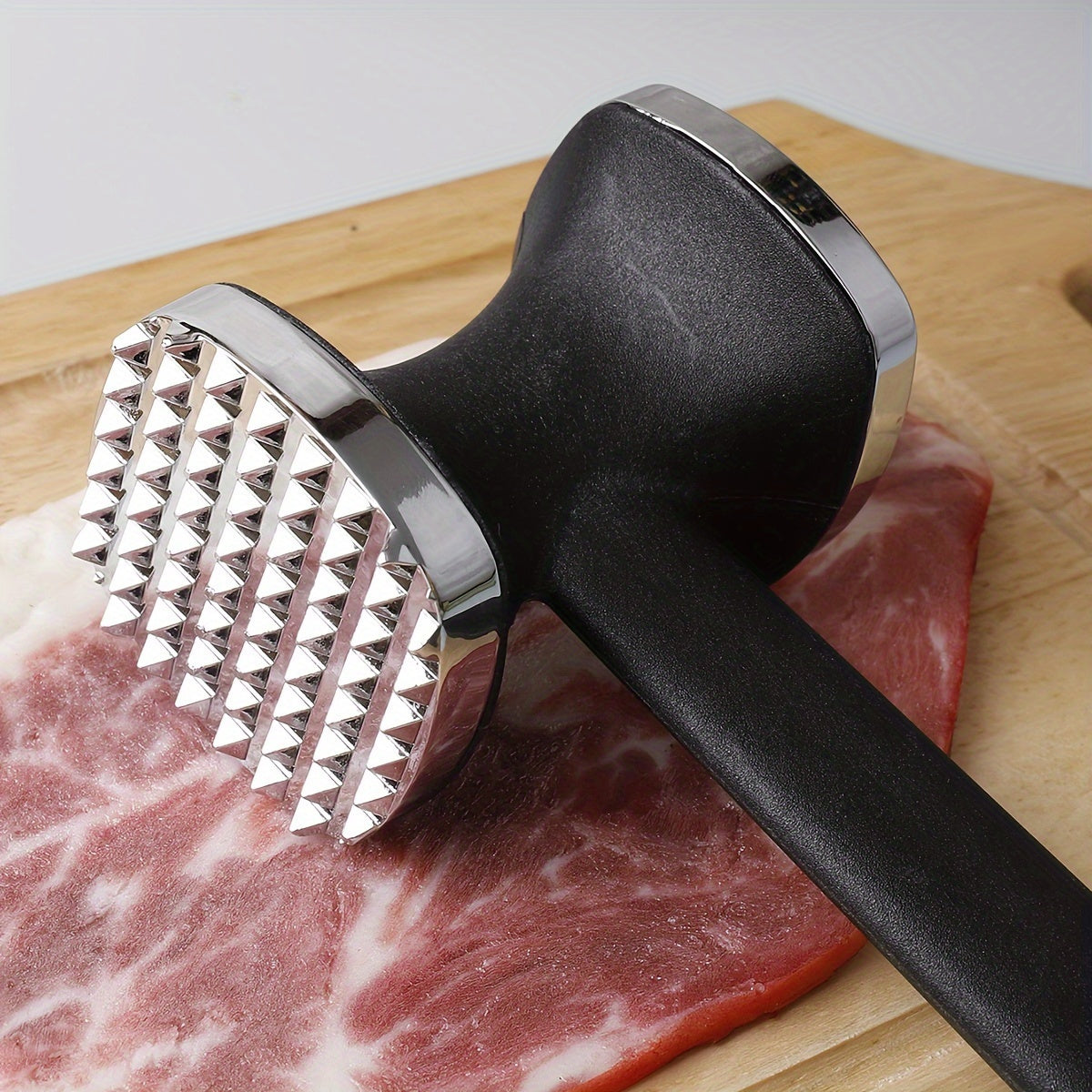 Heavy Duty Meat Tenderizer with Non-Slip Grip – Efficient and Durable Kitchen Tool