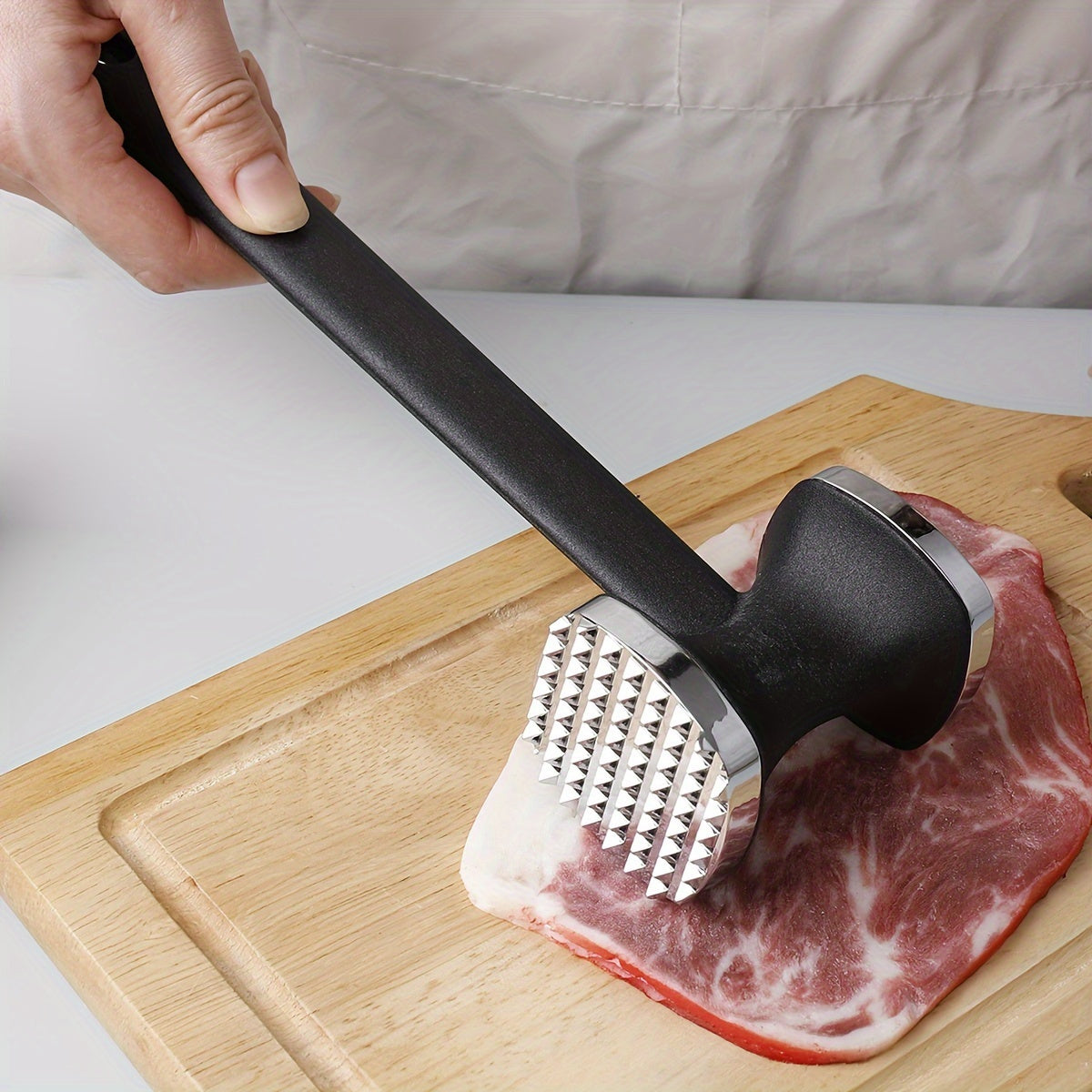 Heavy Duty Meat Tenderizer with Non-Slip Grip – Efficient and Durable Kitchen Tool