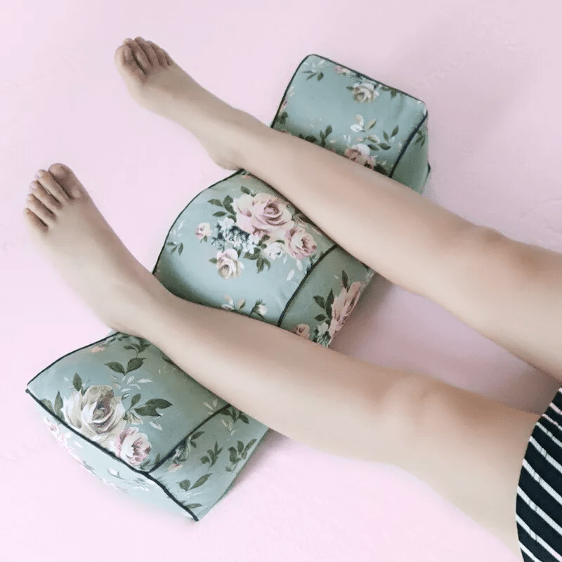 Floral Leg Elevation Cushion – Comfortable Support for Better Circulation