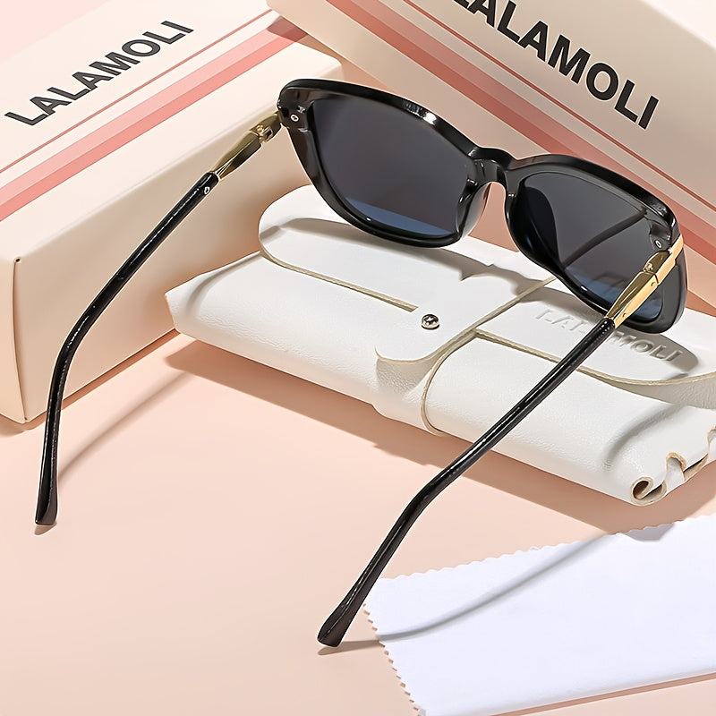 Chic Oval Ladies Sunglasses – Trendy and Comfortable