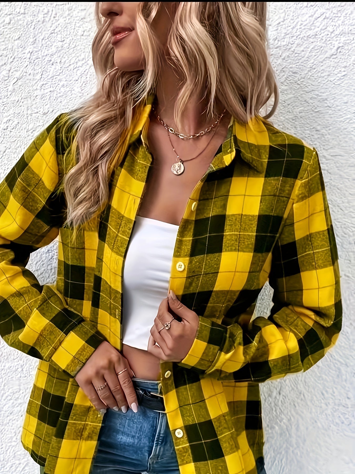 Casual Check Blouse – Stylish and Comfortable for Spring and Autumn