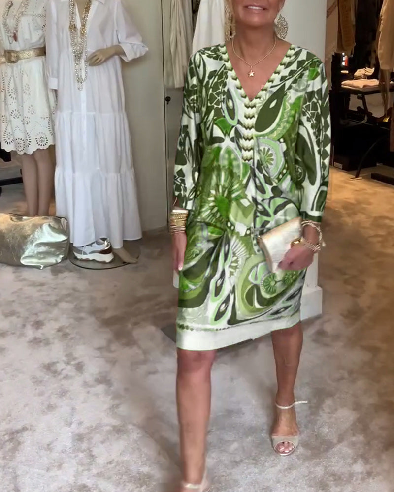 Vintage Vibe Dress - Elegant and Comfortable for Any Occasion