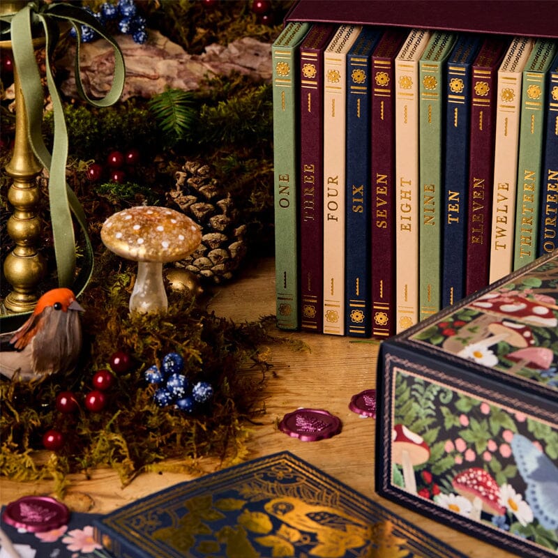 Advent Calendar with Writing and Stationery – 24 Surprises in Book Design