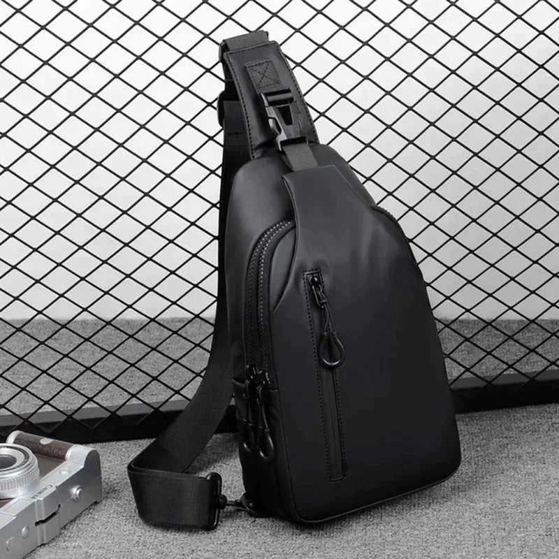 UrbanShield Anti-Theft Crossbody Bag – Safe and Comfortable