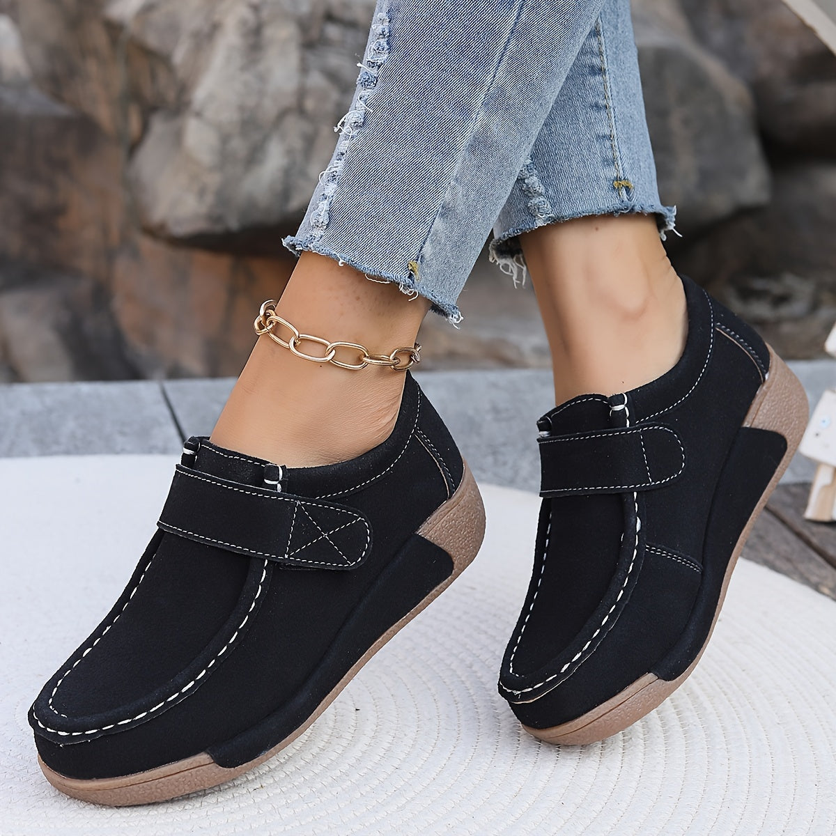 Casual Platform Walking Shoes for Women – Comfortable and Stylish for Any Occasion