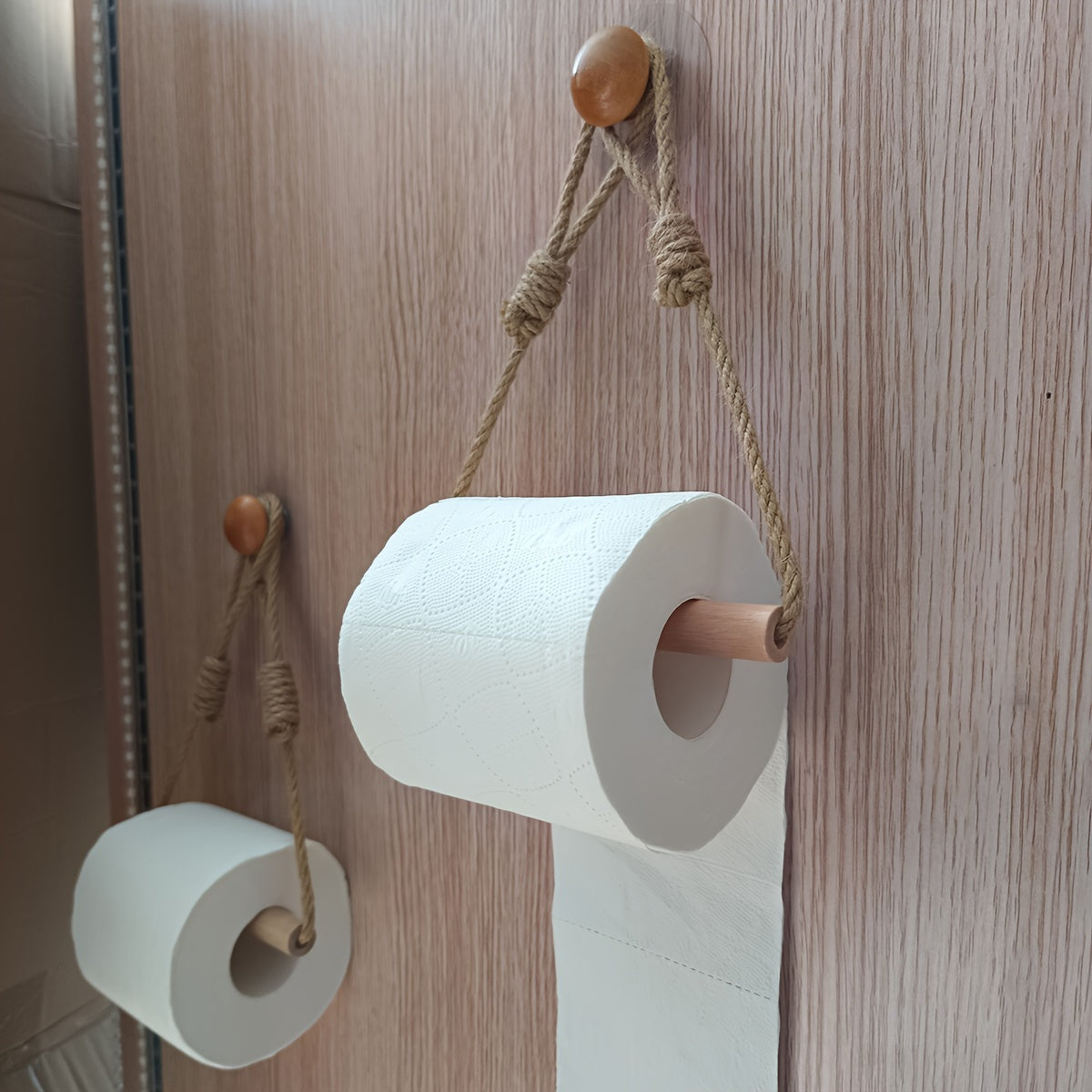 Rustic Toilet Paper Holder – Macramé Rope and Wooden Rod for Bathroom