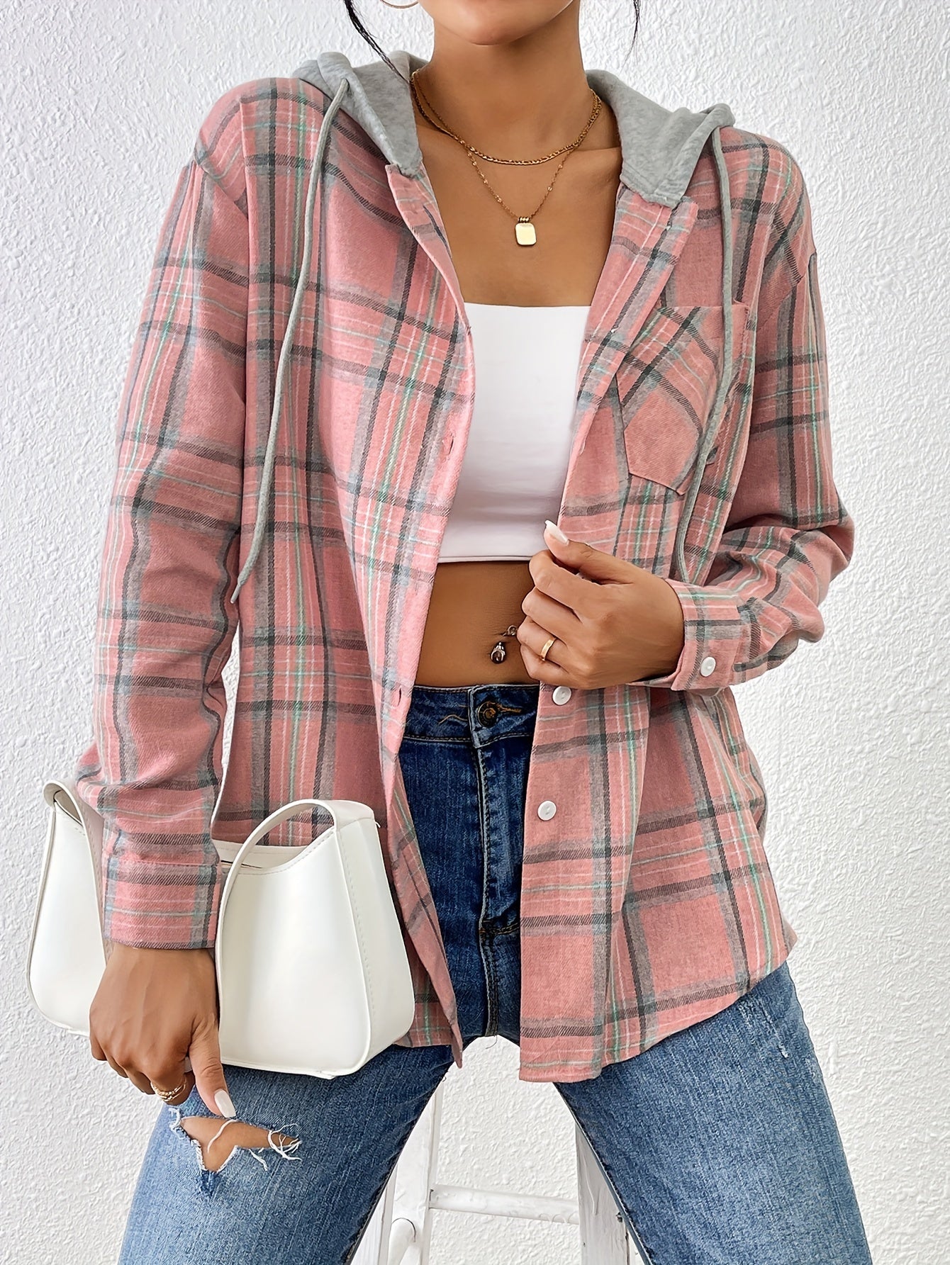 Light Checked Blouse with Hood – Stylish and Comfortable for Spring and Summer