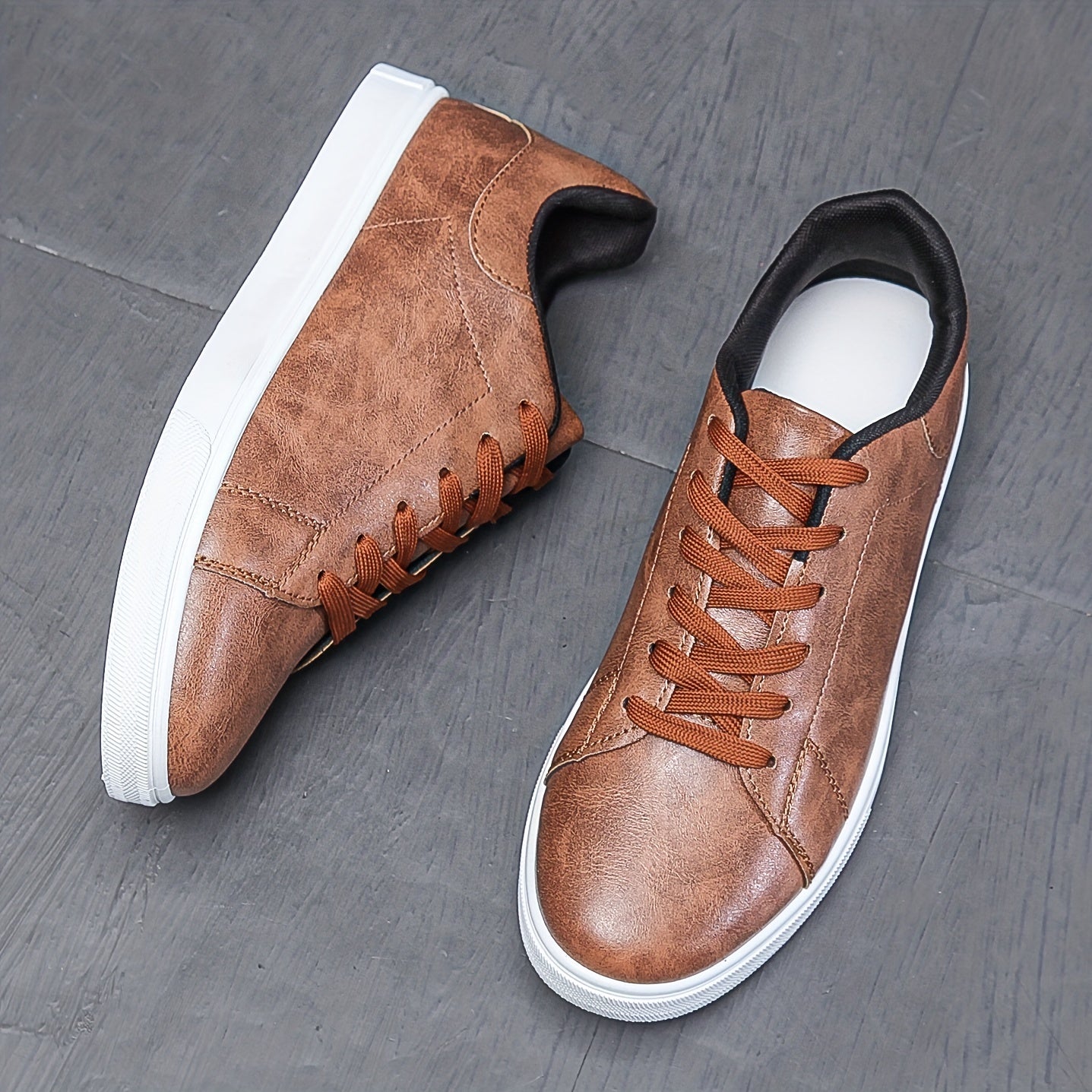 Men's Casual Lace-Up Sneakers – Comfortable and Modern for Spring and Summer