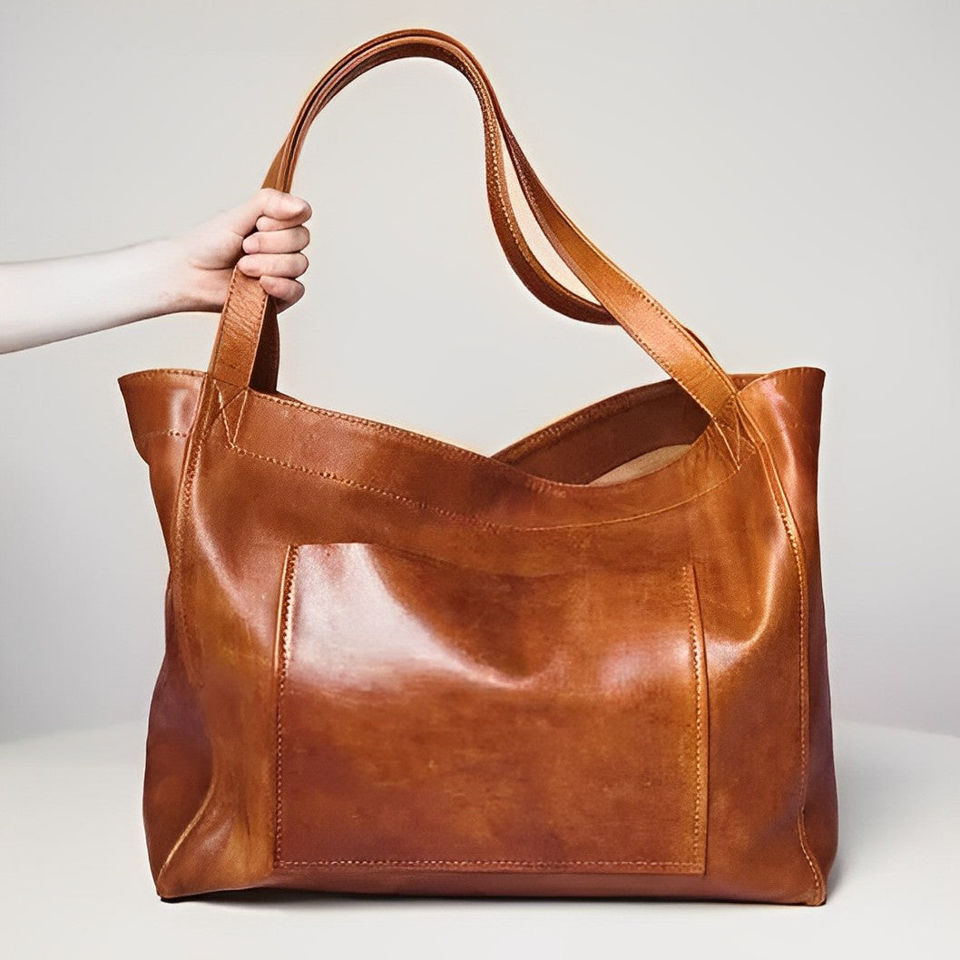 Olivia Luxe Tote Bag – For an Elegant and Practical Look
