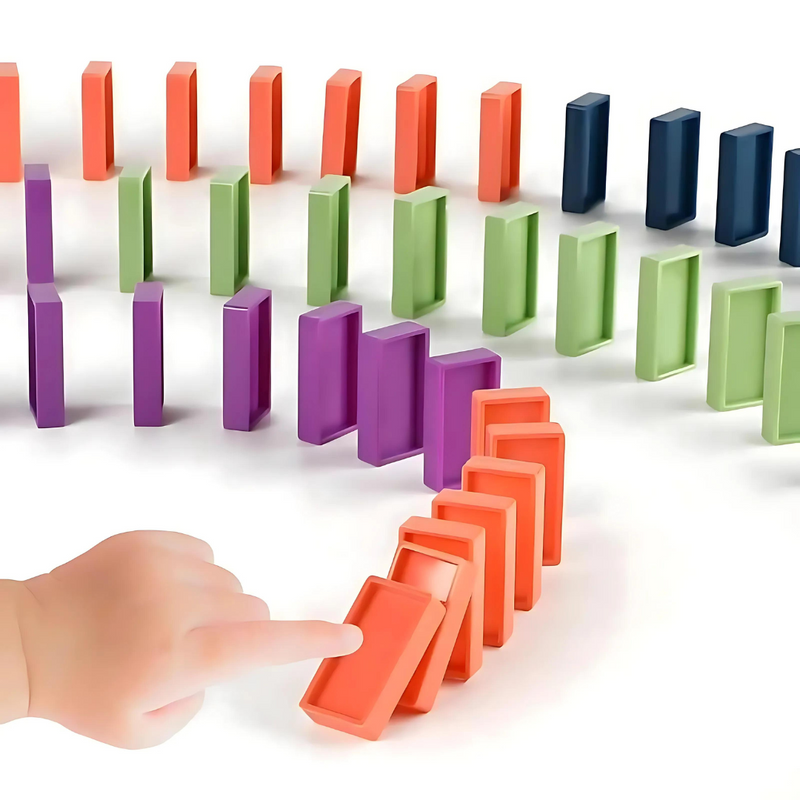 Automatic Domino Train - Playful and Educational