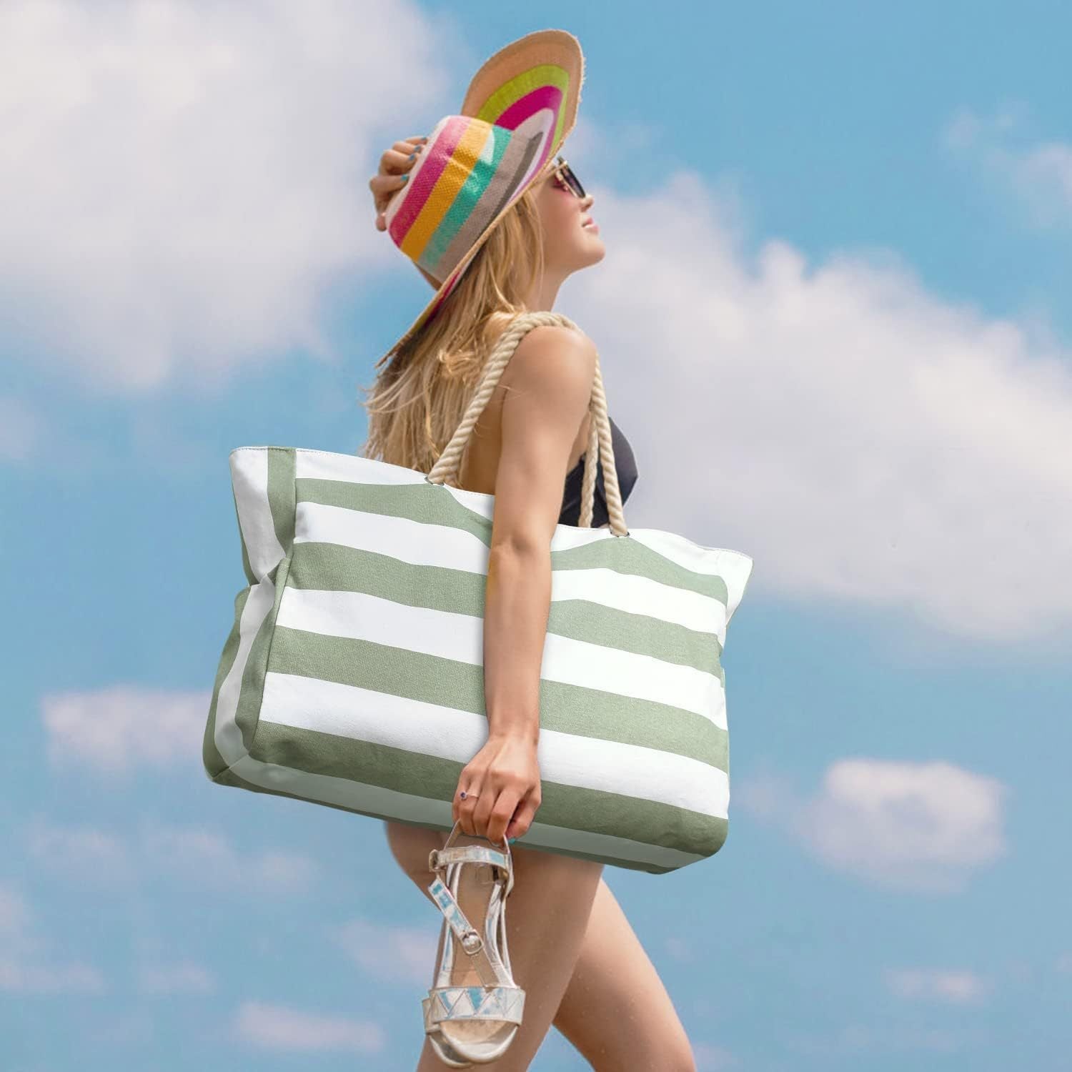 Striped Large Capacity Beach Bag – Durable Polyester with Zip