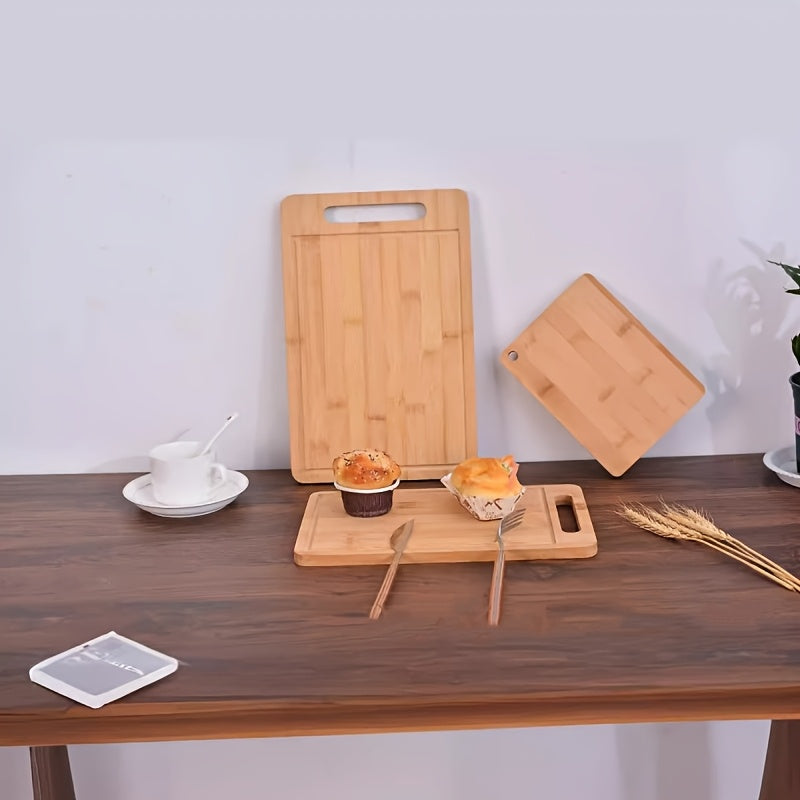 Bamboo Cutting Board with Juice Groove – Sturdy, Natural, and Ideal for Daily Use
