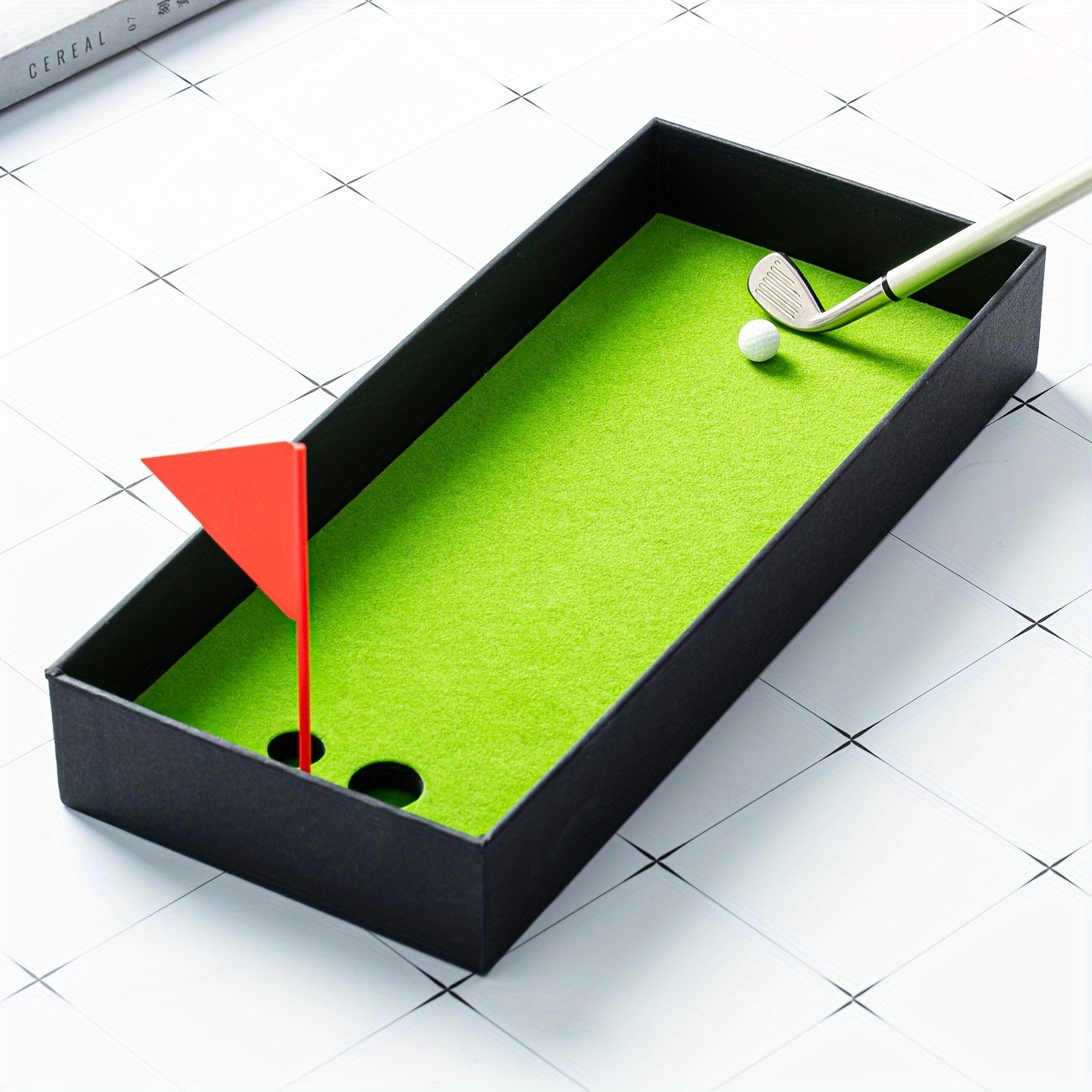 Mini Golf Set - For Fun and Competition as a Relationship Gift
