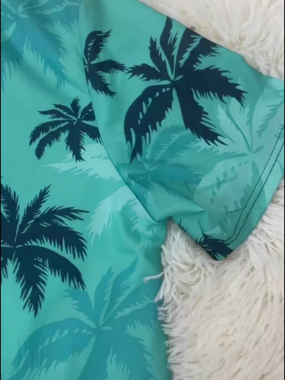 Men’s Palm Tree Print Shirt – Casual & Breathable Summer Style