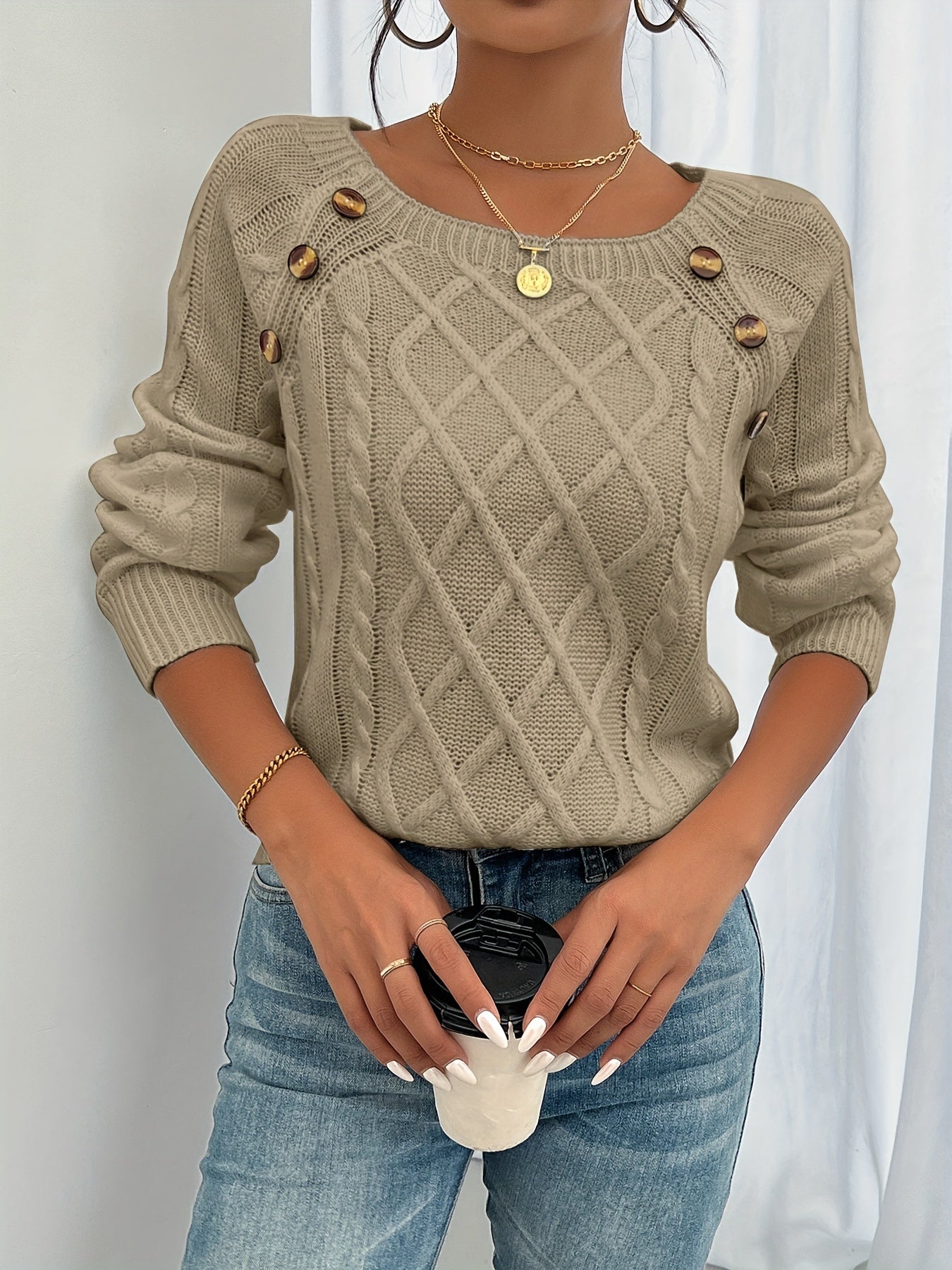 Luxe Button Sweater - Comfortable and Stylish for Every Occasion