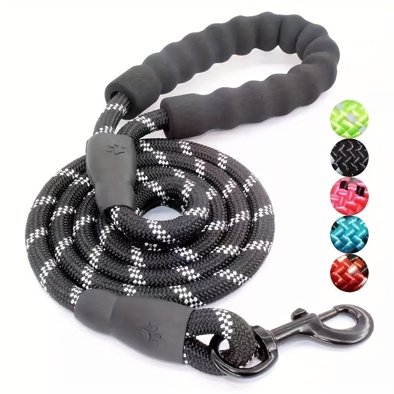 Reinforced Reflective Dog Leash with Padded Handle – Durable and Safe for Strong Dogs