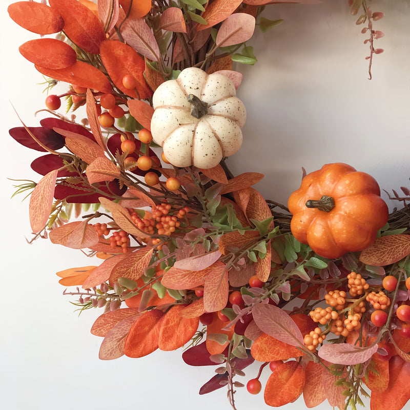 Autumn Wreath with Pumpkins – Warm Atmosphere for Indoors and Outdoors