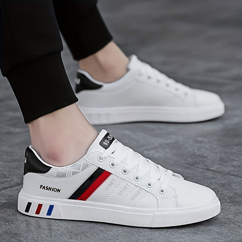 Lace-up Sneakers for Men – Striped Design and Excellent Grip for Athletic Activities