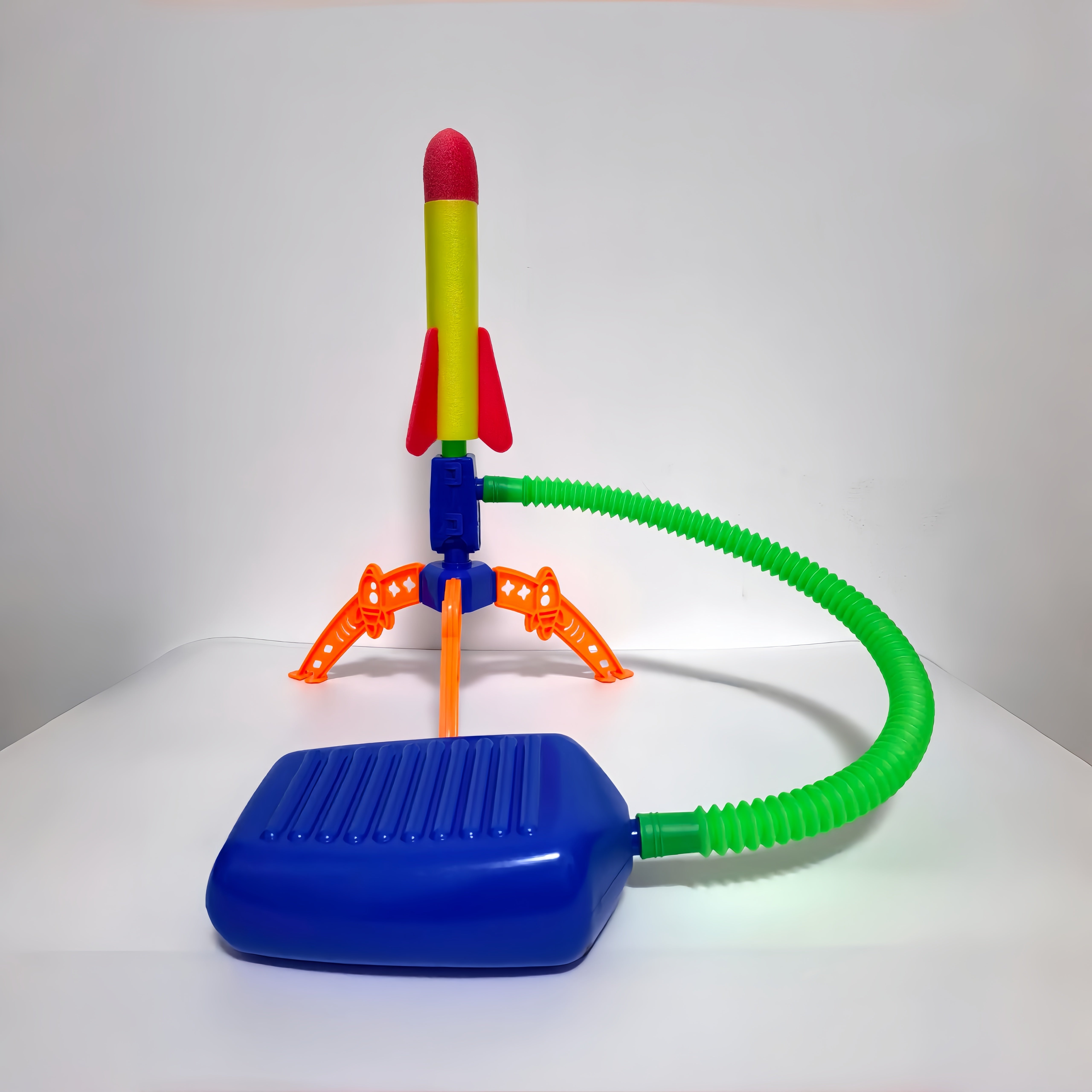 Foot Pump Rocket Launcher – Splendid Outdoor Fun with Colorful Rockets