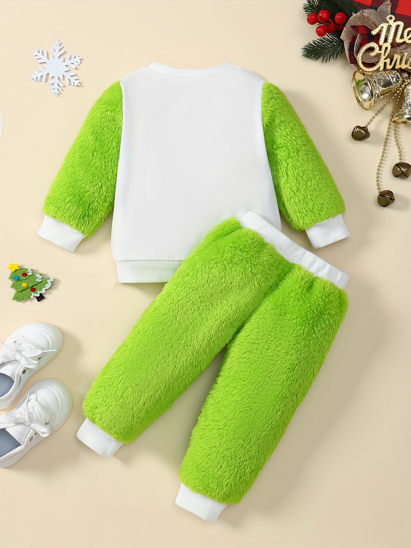 Floral Christmas Baby Set - For Cozy Festive Joy