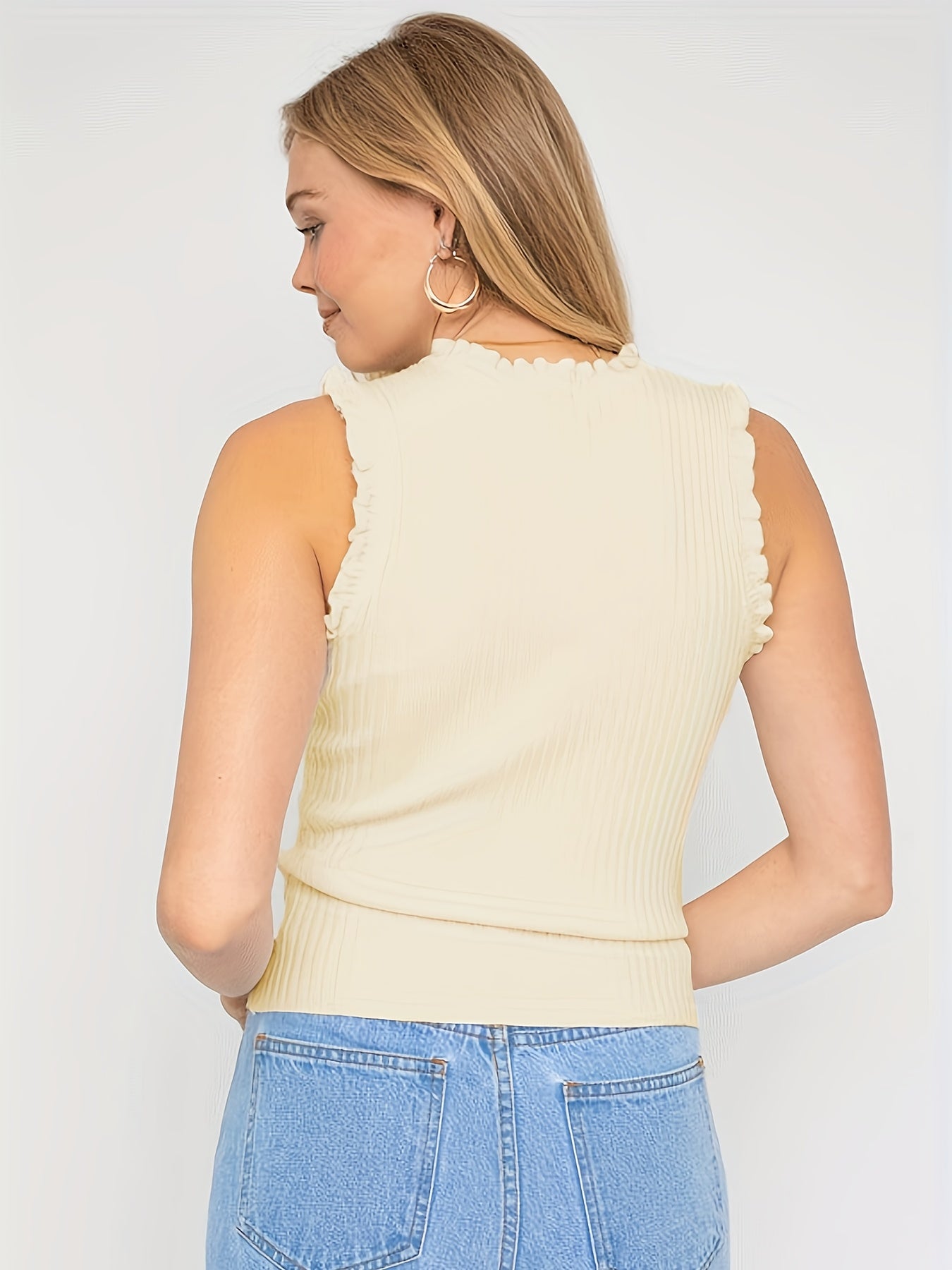 Elegant Sleeveless Top with Shimmering Stripes & Checkered Edges