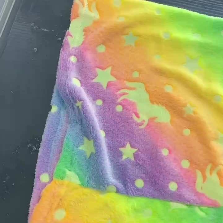 Magical Mermaid Sleeping Bag with Glow-in-the-Dark Effect – Soft Fleece Blanket for Children