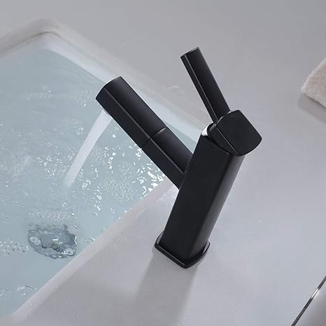 Luxury Bathroom Tap with Pull-Out Hand Shower – Stylish and Functional