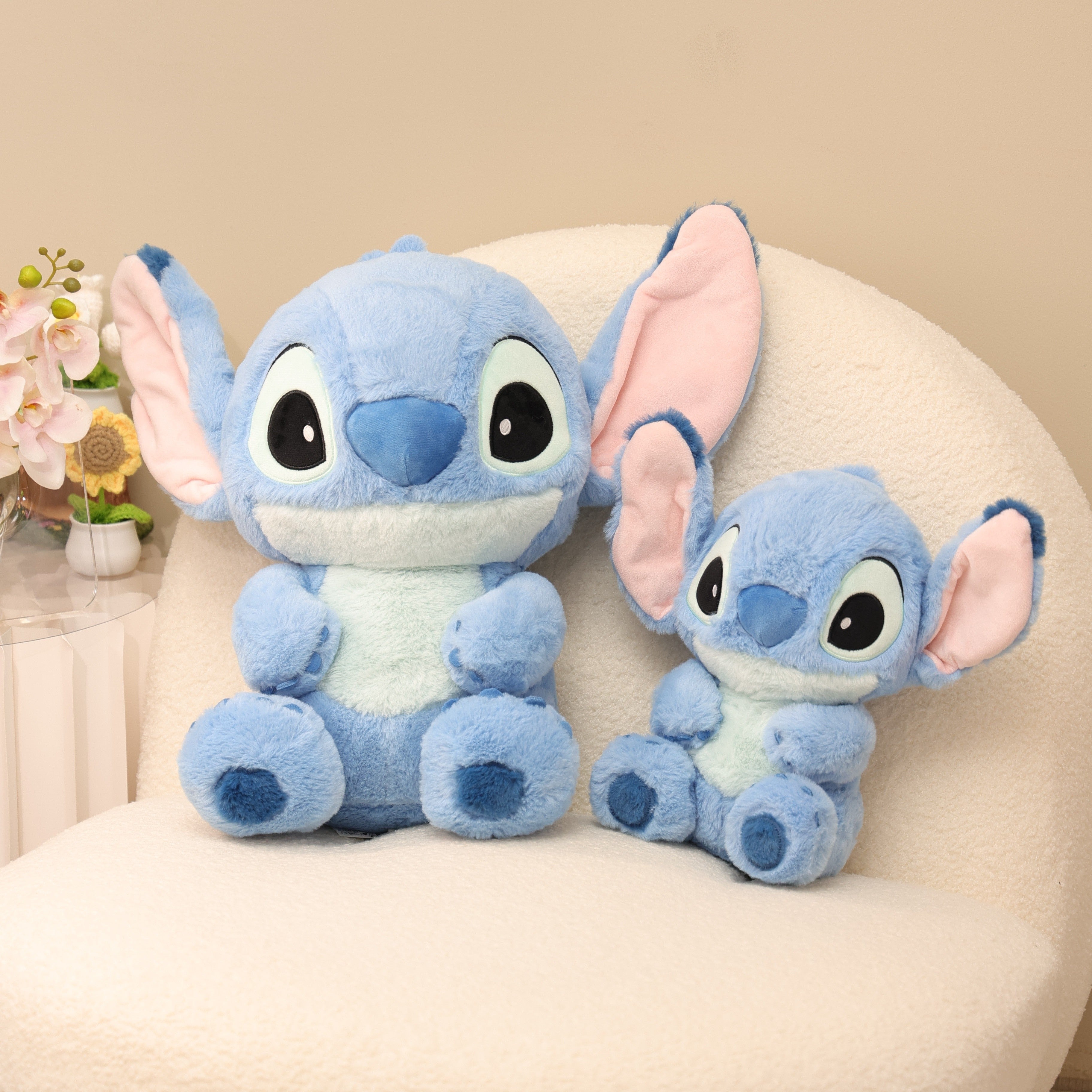 Cute Plush Toy - Soft and Adorable Figure for All Ages