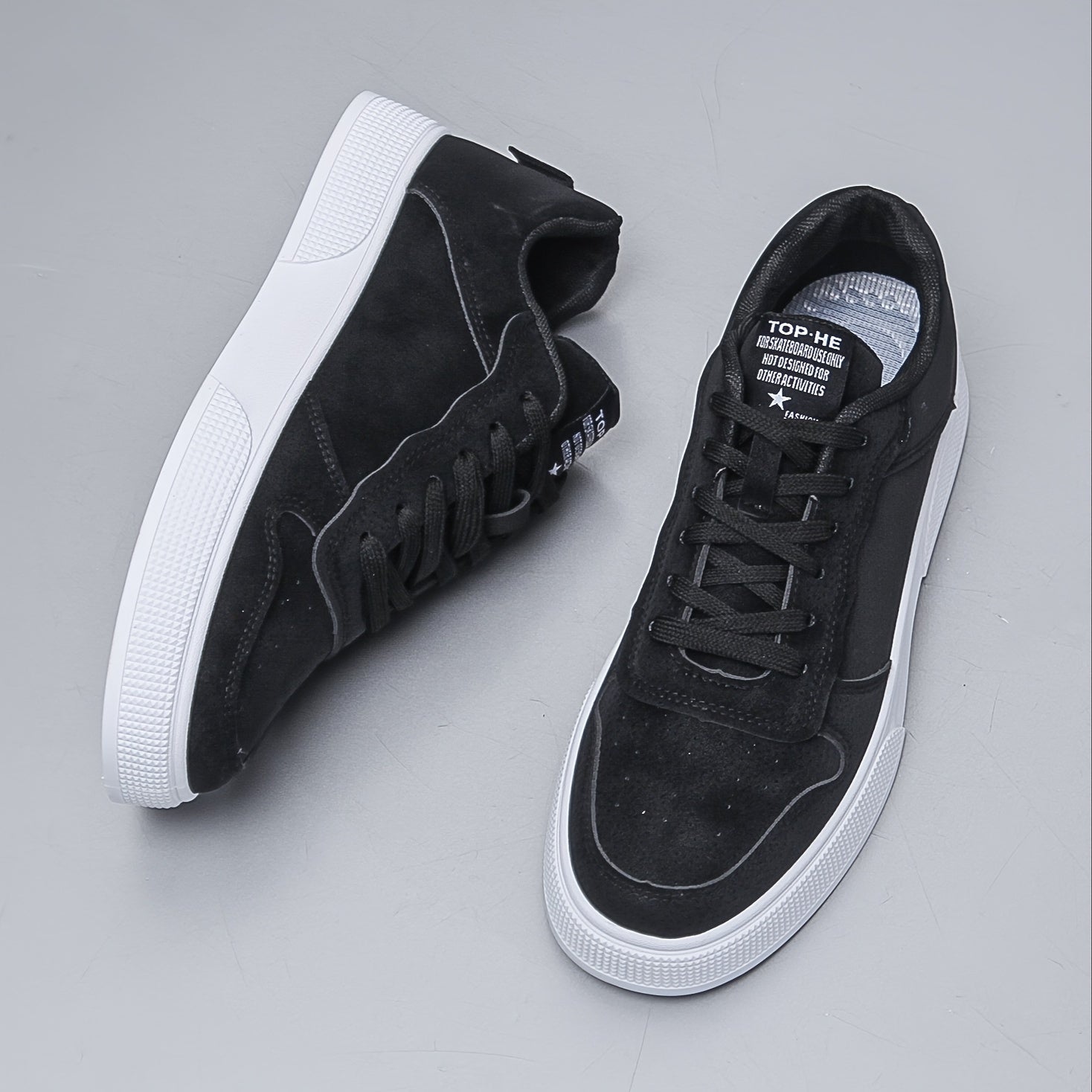 Men's Low-Top Sneakers – Comfortable and Durable with White PVC Sole