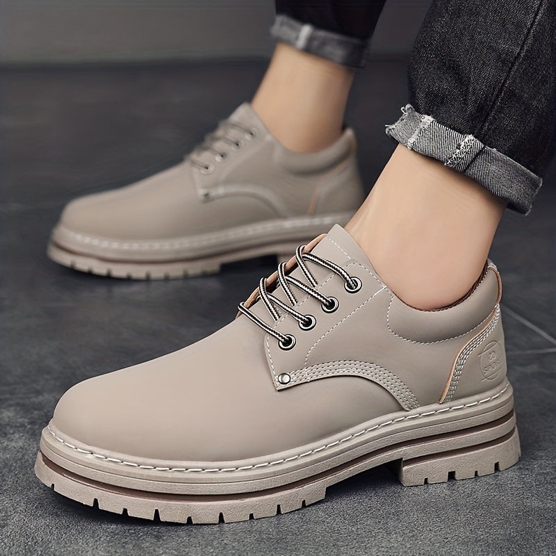Modern Location Work Shoes for Men – Durable and Versatile