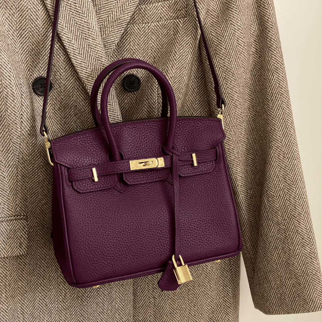 Leather Handbag for Women – Timeless Elegance and Space