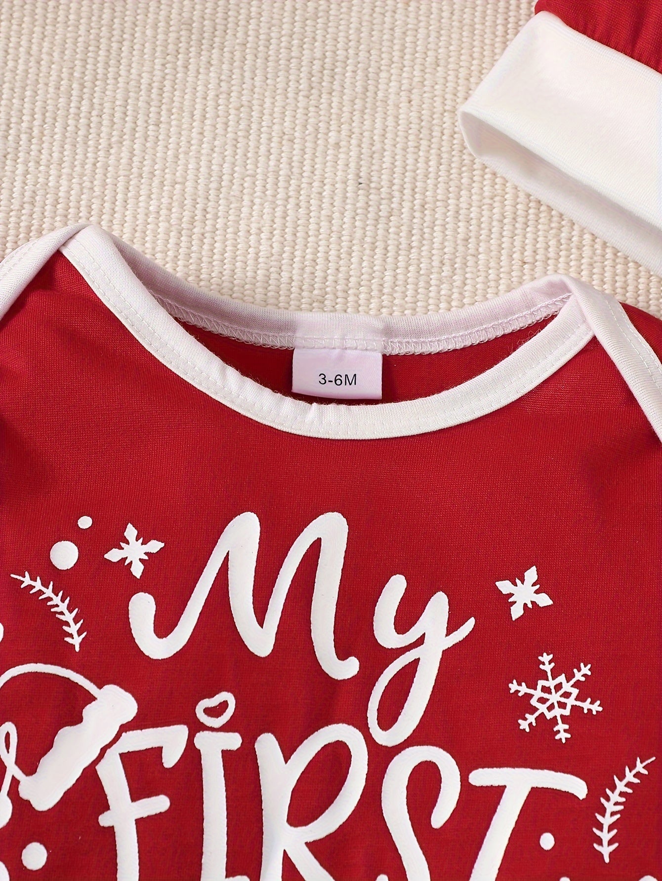 Christmas Baby Outfit – For Celebrating the First Holidays in Style