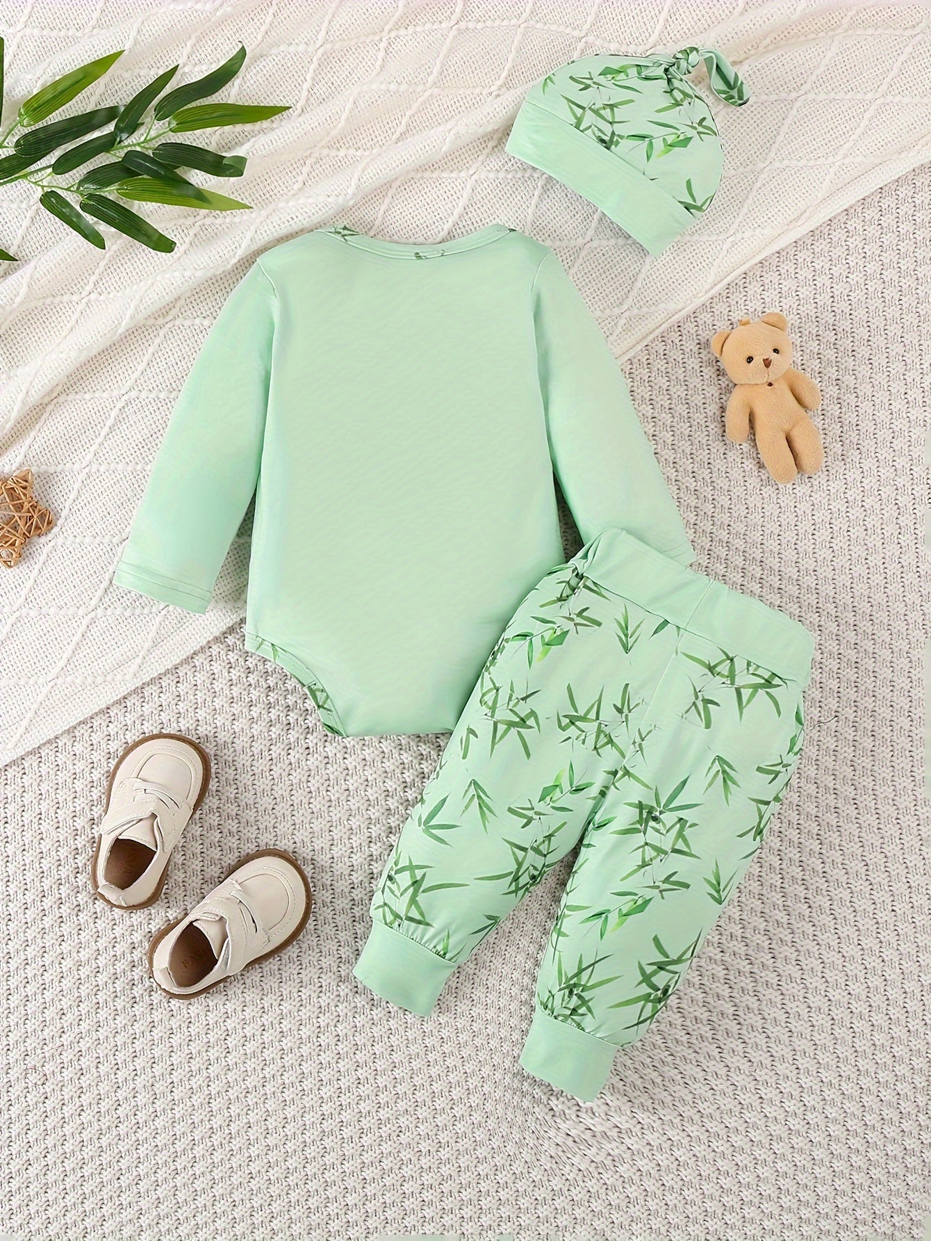Cute Baby Panda Set – Romper, Pants, and Hat for Outdoor Adventures