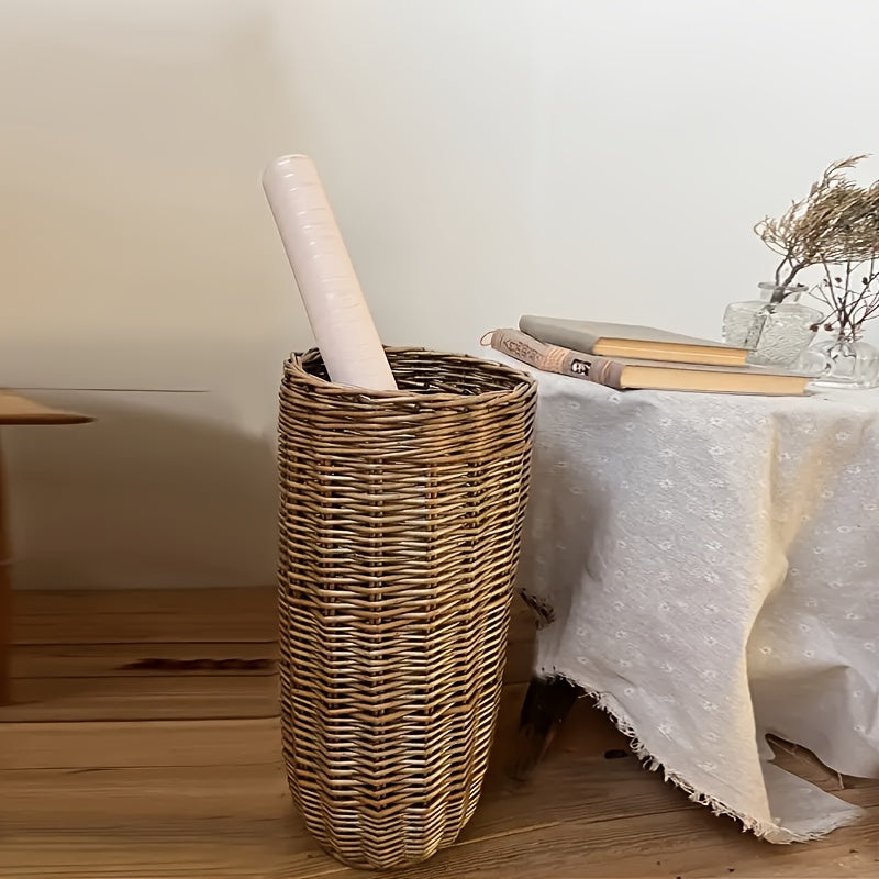 Vintage Handwoven Willow Basket - Stylish and Functional for Any Home