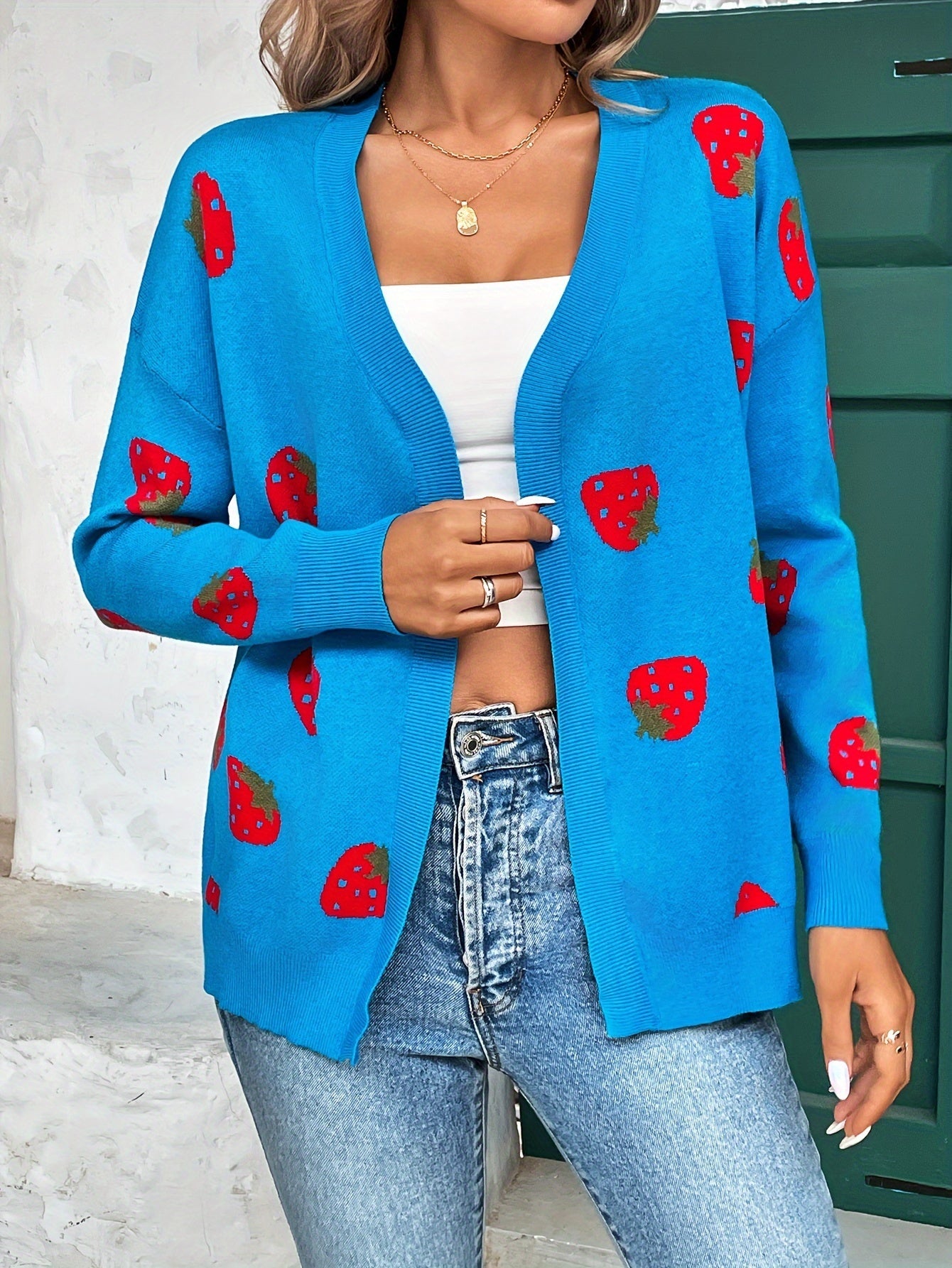 Ladies Strawberry Print Cardigan – Trendy and Comfortable for Spring and Autumn
