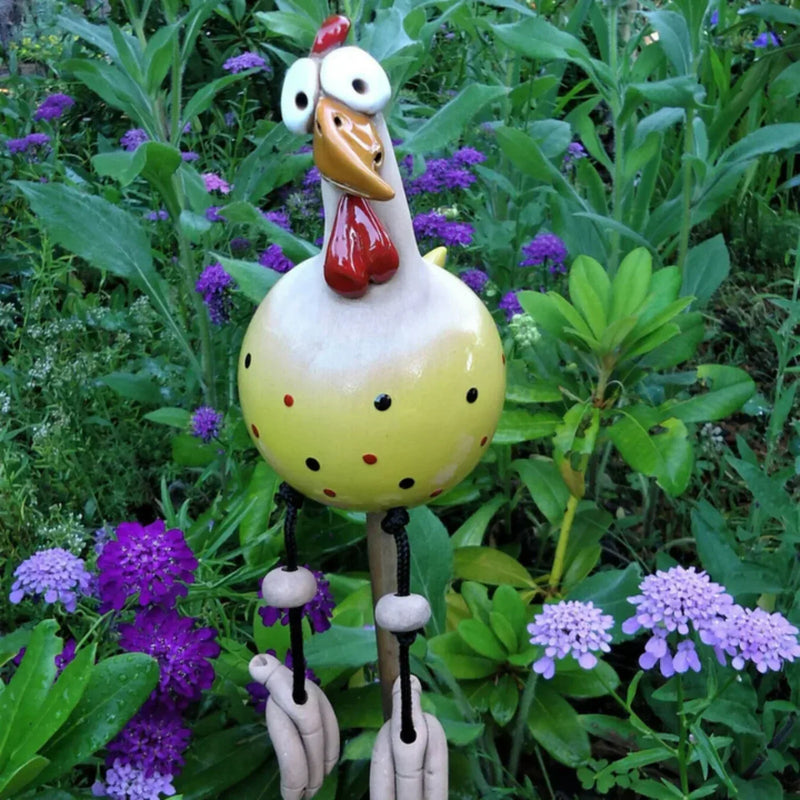 Playful Garden Chickens Decoration - Cheerful Outdoor Accessories