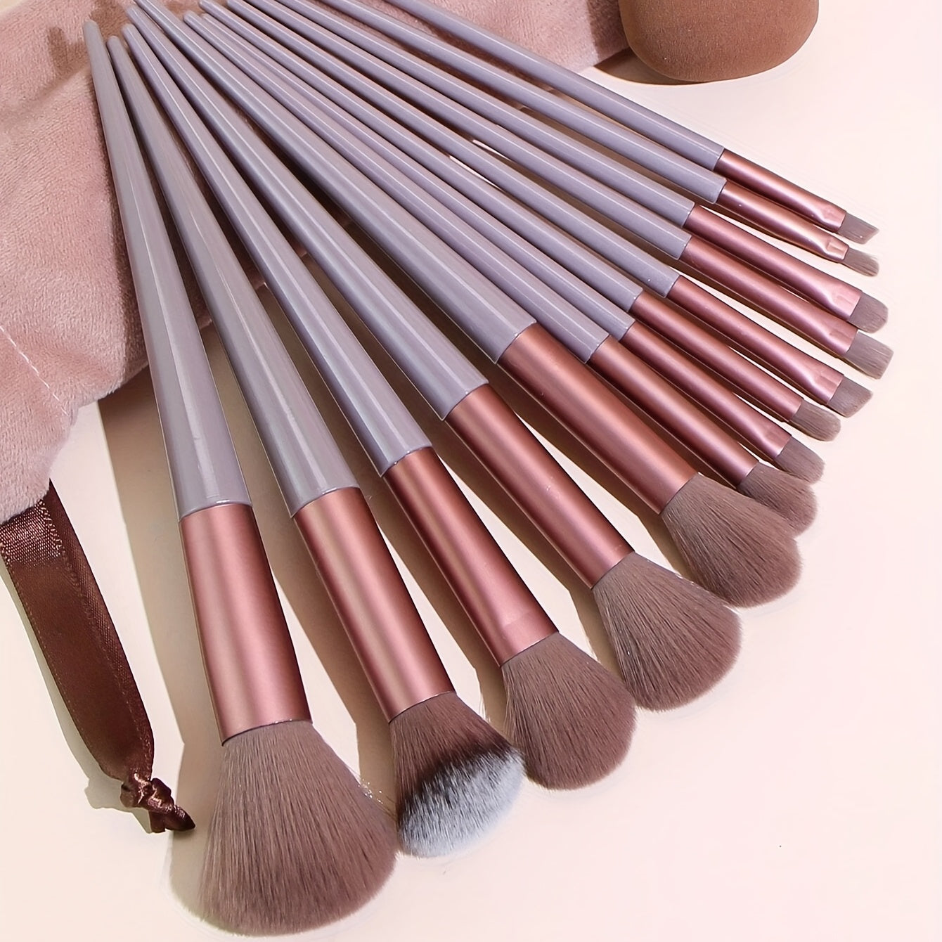 Fluffé Makeup Brush Set - A Perfect Gift for Mother's Day