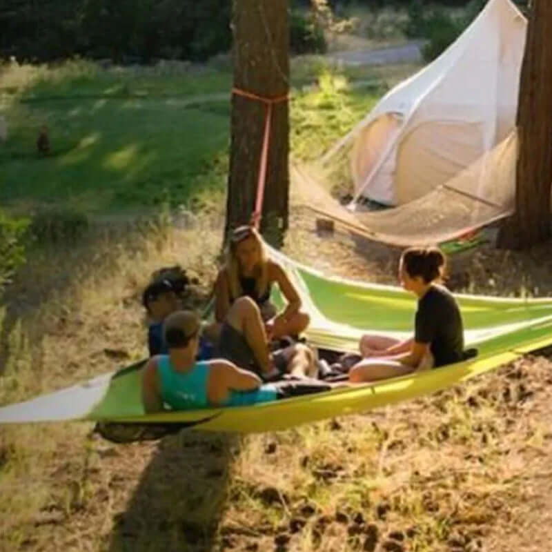 Outdoor Multi-Person Hammock with 3-Point System – Spacious and Comfortable