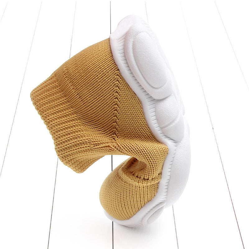 ComfortGlide Sneakers – Stylish and Easy to Put On