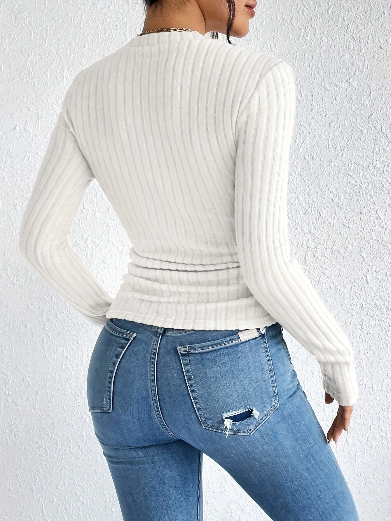 Luna Knitted Sweater - Elegant and Comfortable for Fall & Winter