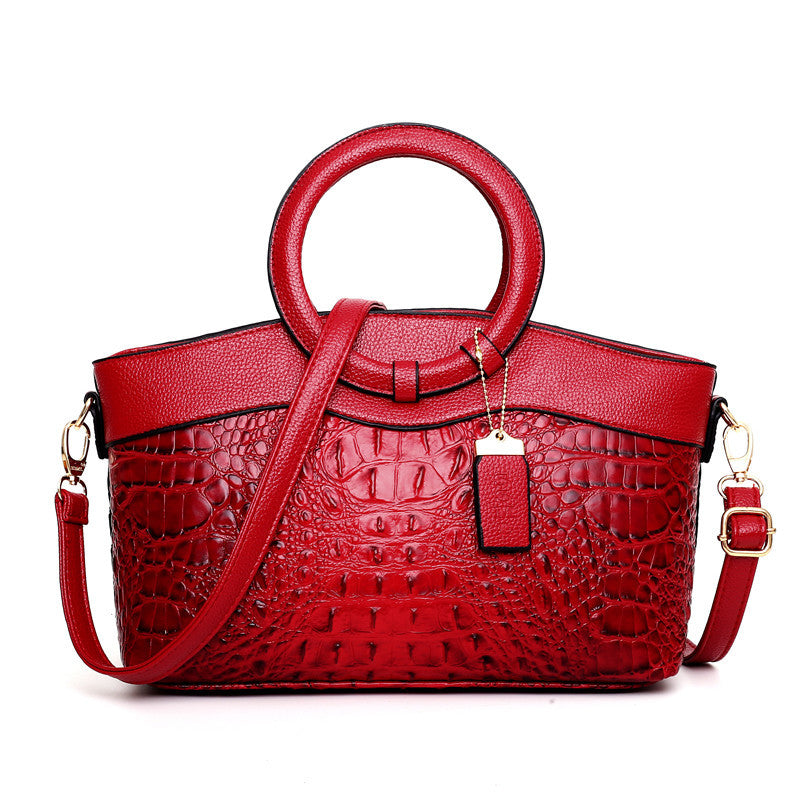 Elena Vintage Bag - For a Timeless and Elegant Look