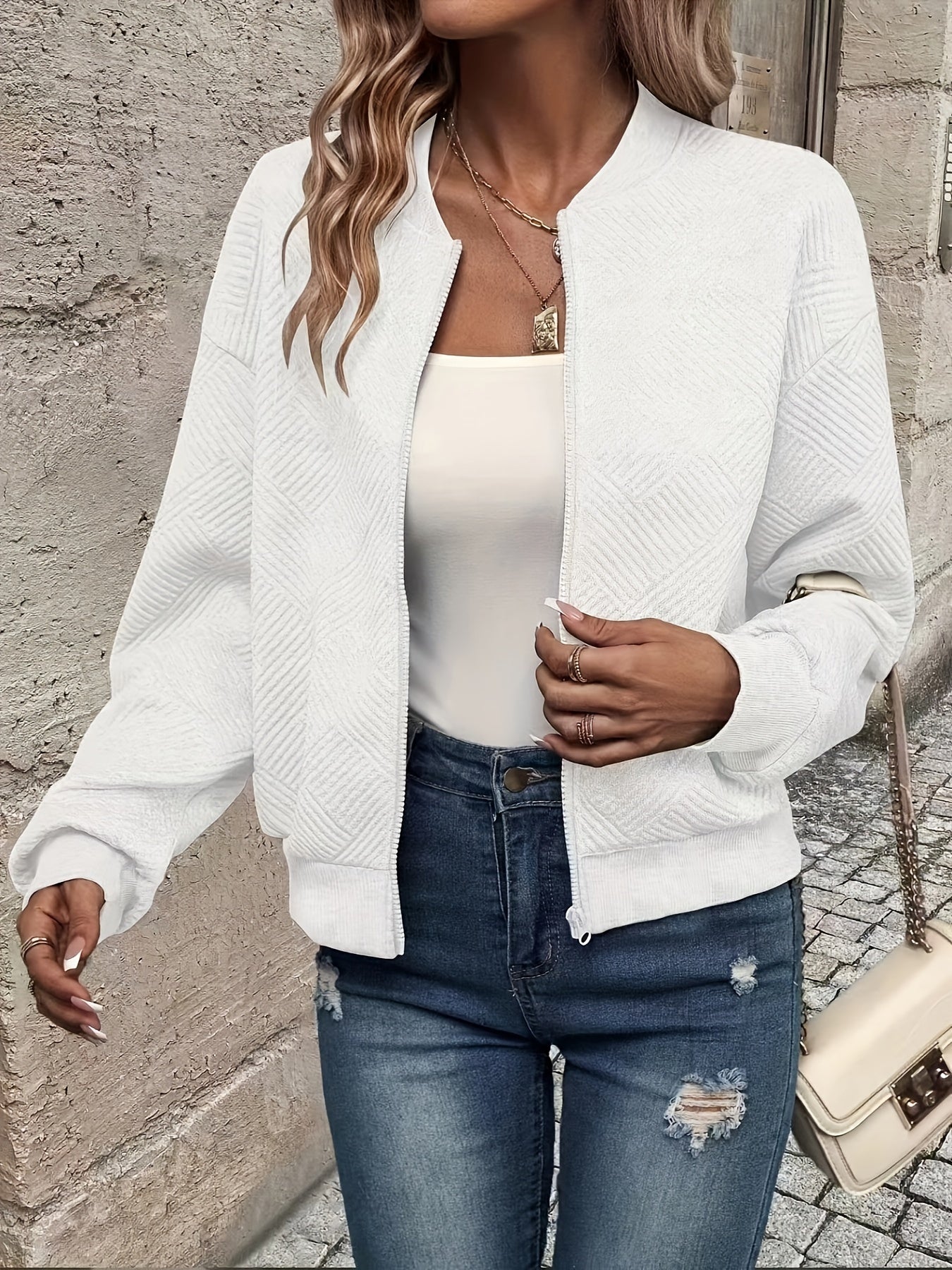 Stylish Woven Bomber Jacket – Perfect for Spring and Summer