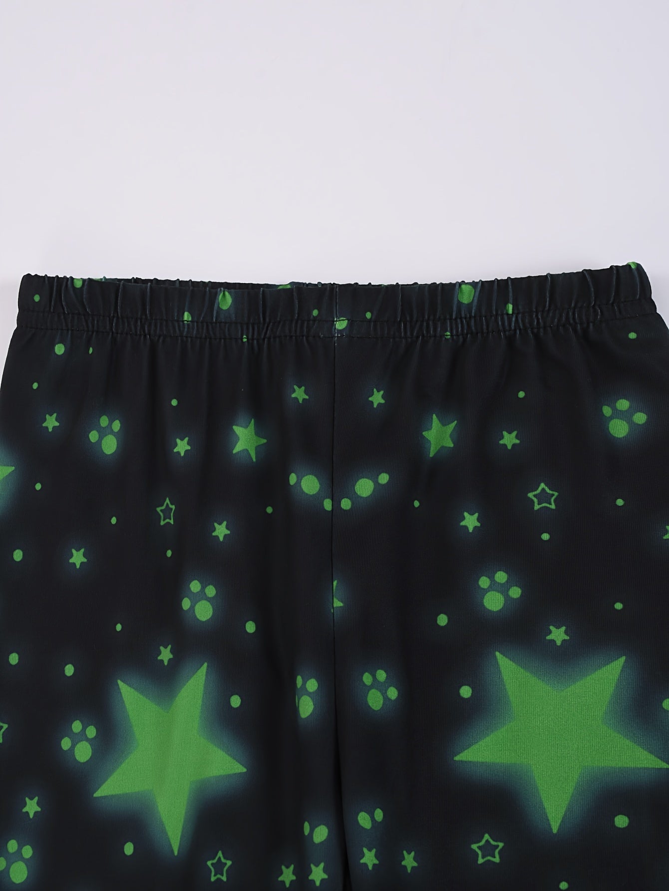DinoGlow Pajama Set - Radiant Evenings for Adventurous Kids
