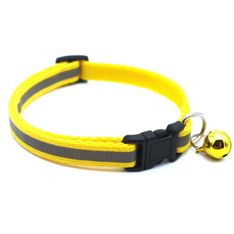 Reflective Cat Collar with AirTag Holder and Bell – Adjustable Collar for Night Visibility