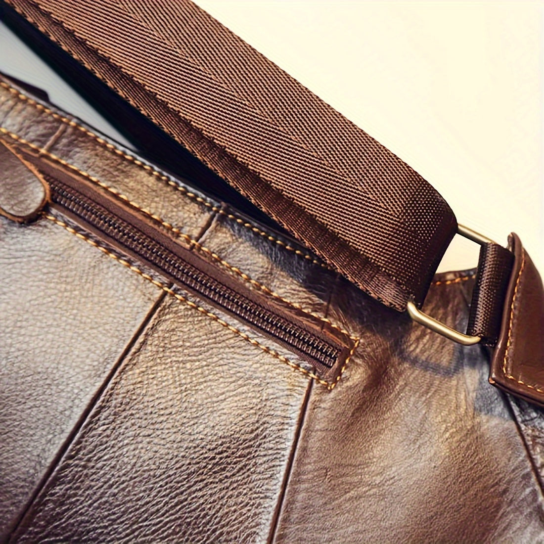 Vintage Classic Leather Sling Bag – Compact and Durable