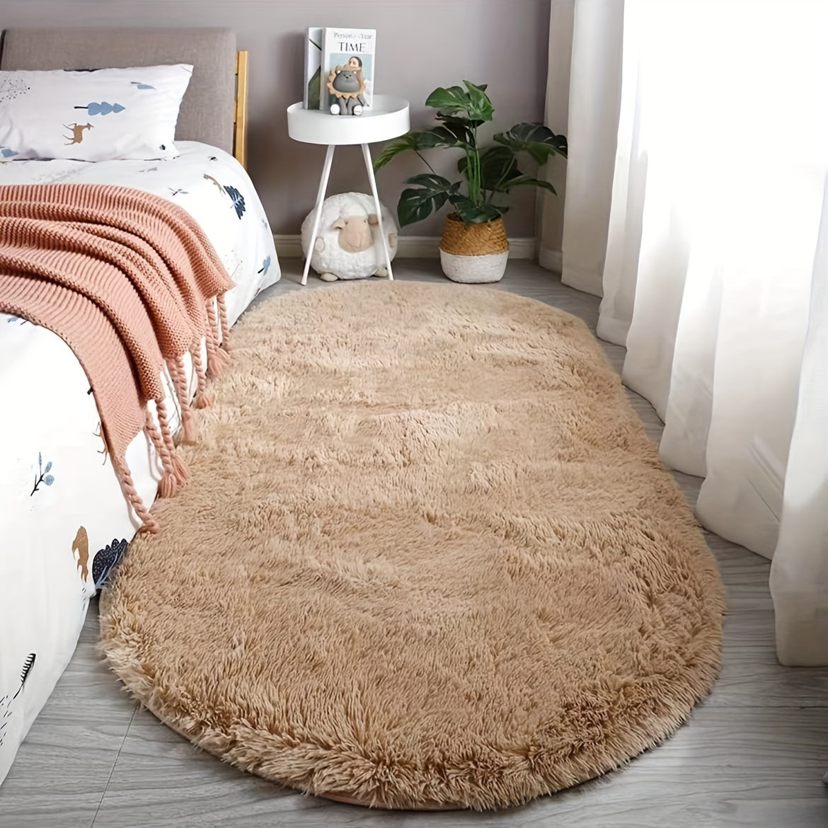Plush Oval Rug – Soft and Stylish Rug for Bedroom and Living Room Decoration