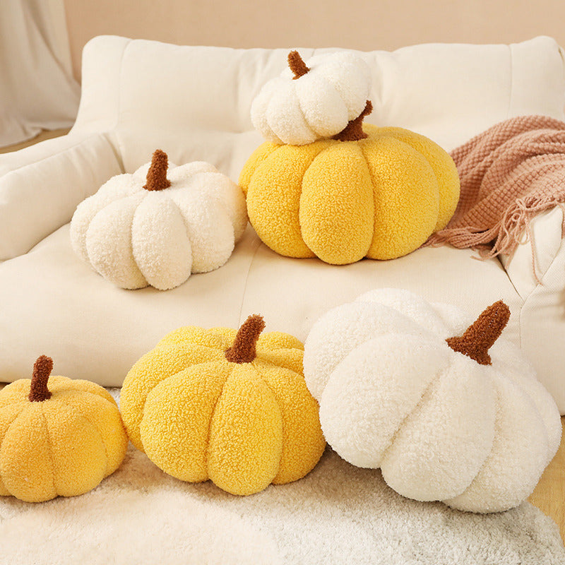 Plush Pumpkin Cushion – Cosy and Soft for Autumn Decoration