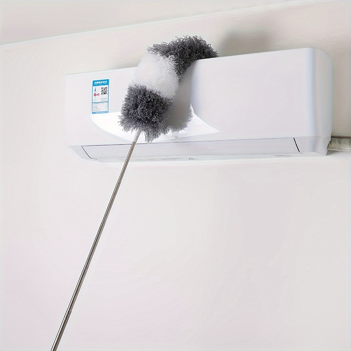 Extendable Microfiber Duster – Washable, Flexible, and Perfect for High Ceilings